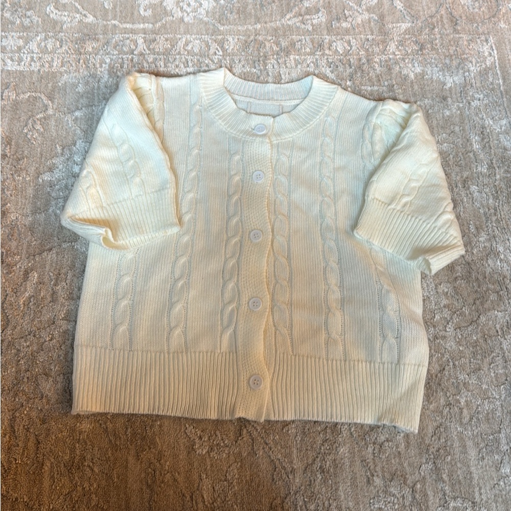 Chic Cream Women's Cable Knit Cardigan